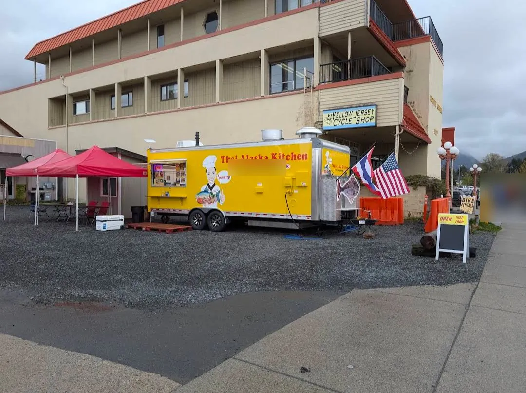 The yellow food truck at Thai Alaska Kitchen